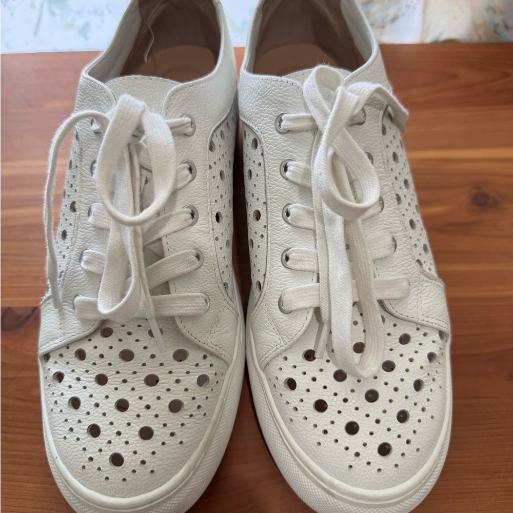 Alex Marie White Leather Perforated Lace-Up platform Sneakers